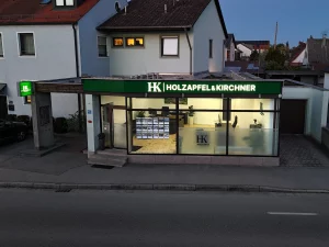 Büroeröffnung Holzapfel und Kirchner Immobilien in Kelheim